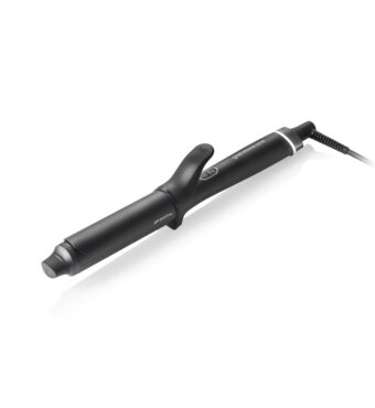 Boucleur GHD Chronos Curve Grand pour de larges ondulations naturelles sur cheveux mi-longs à longs.